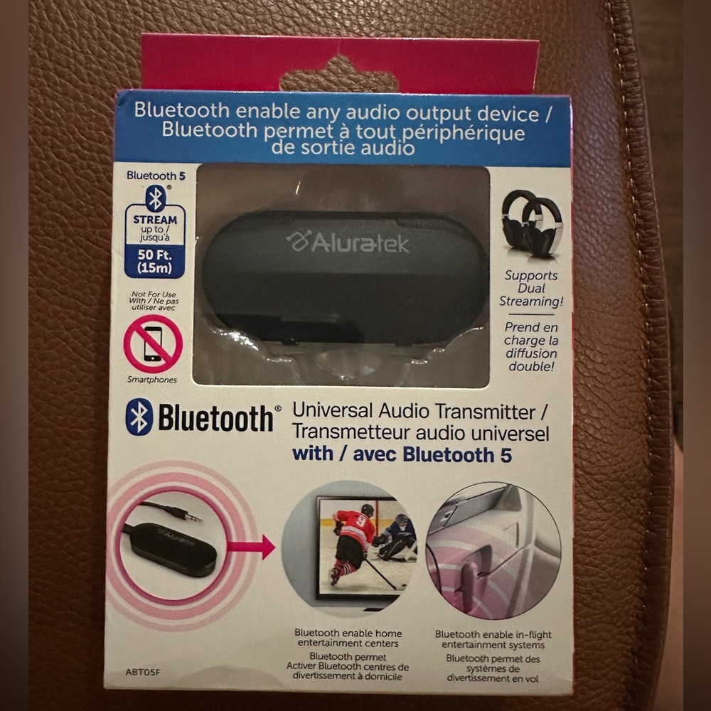 Black Bluetooth 5 Universal Audio Transmitter